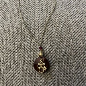 Elegant Gold Tone & Brown Agate Stone Necklace with Metal Work